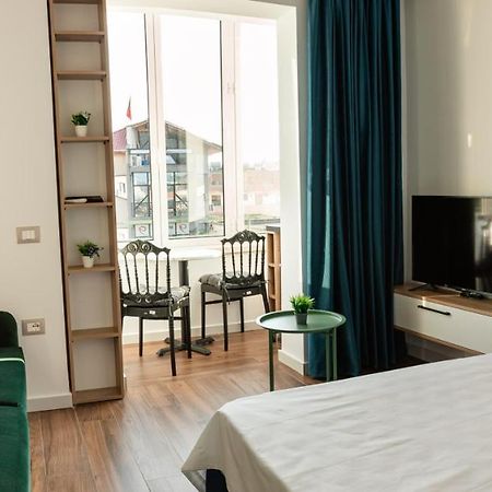 Prime Location Studio In Тирана Экстерьер фото